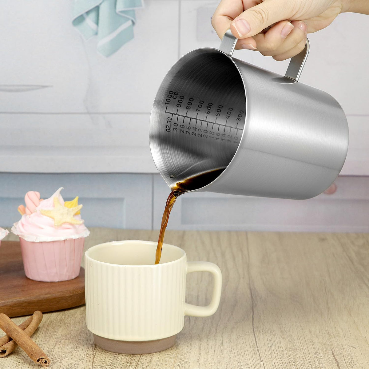 QWORK 32 oz capacity meets baking, cooking, and beverage prep needs.