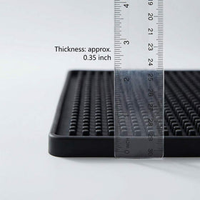 QWORK bar mat shows airflow design promoting quick drying of glasses.