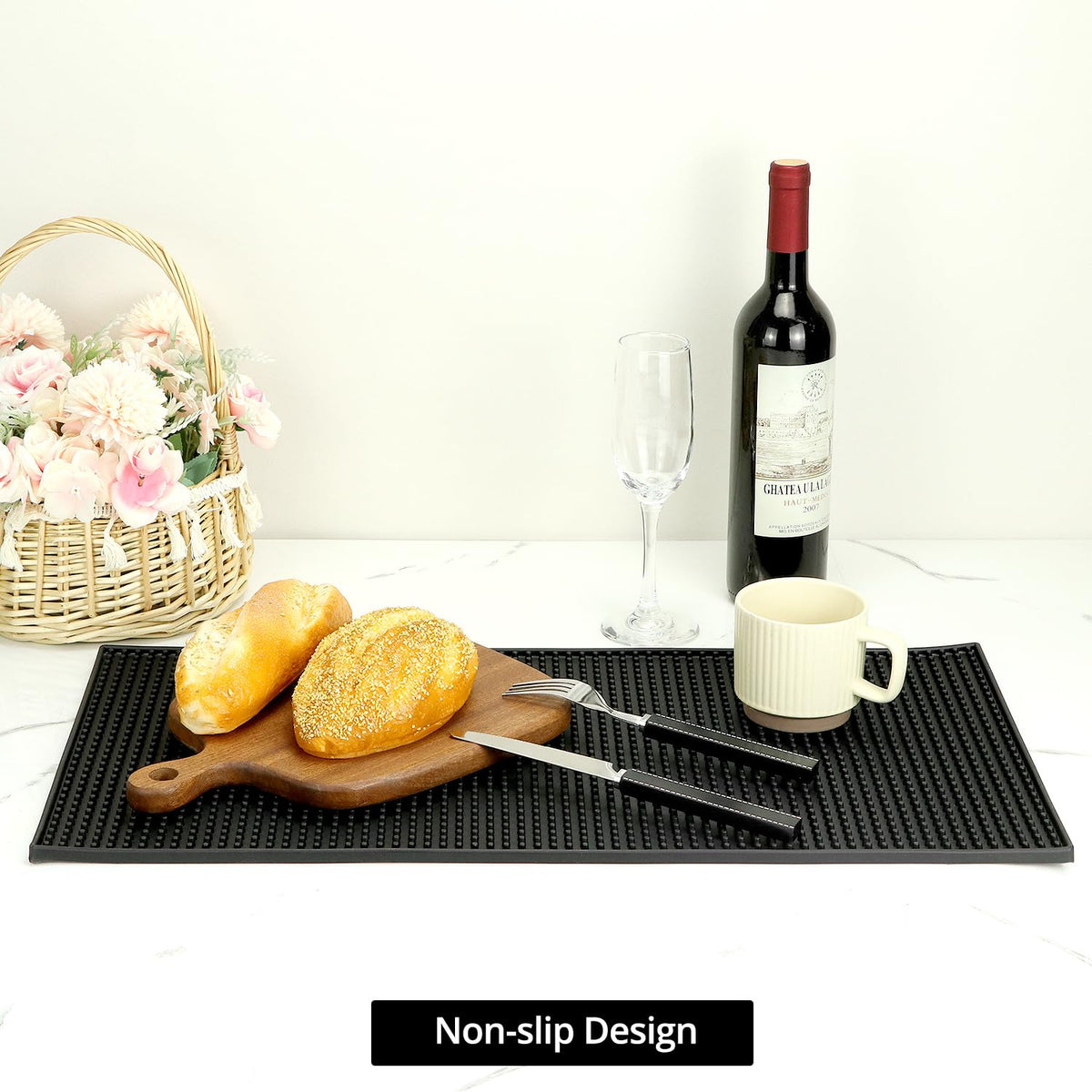 QWORK bar mat minimizes spills and protects countertops and glassware from damage.