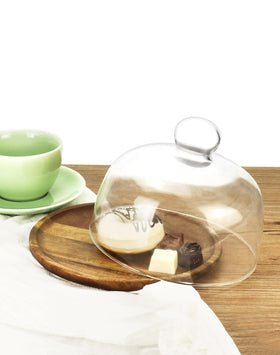 QWORK table setting inspiration for casual brunches or formal dinners