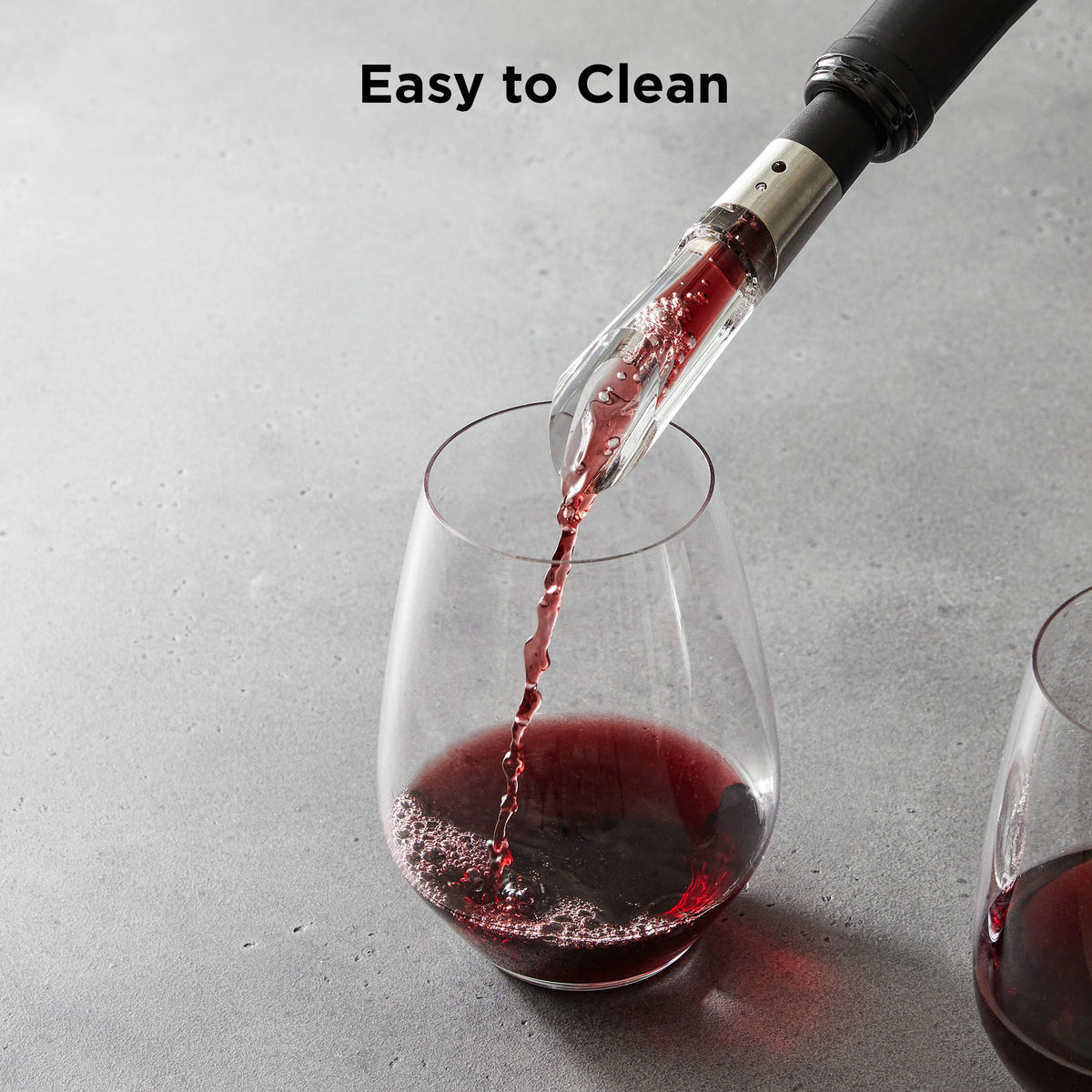 Rabbit W6127 easy-clean design simplifies after-dinner cleanup.