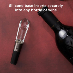 Rabbit W6127 makes a thoughtful gift for wine lovers and hosts.