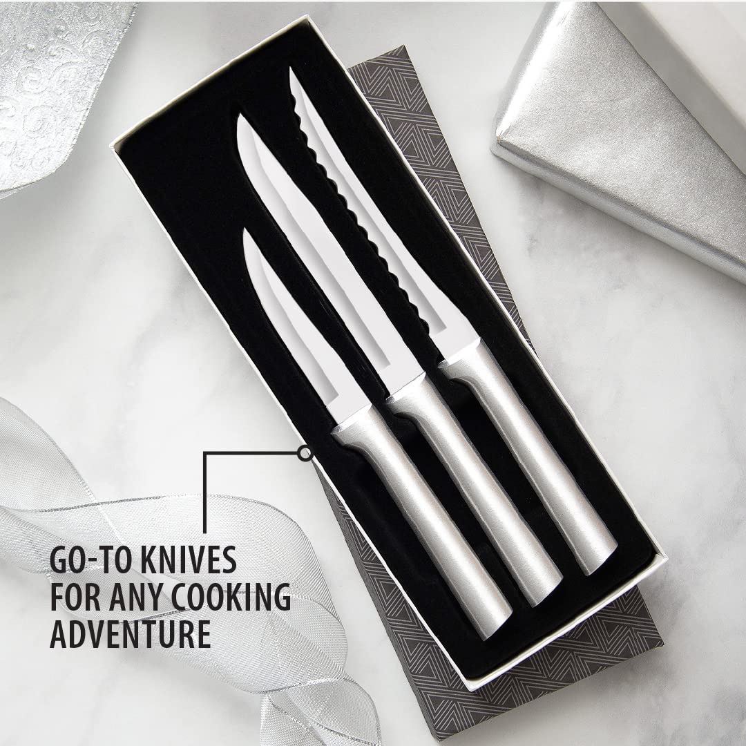 RADA gift set layout showcasing three knives for everyday prep