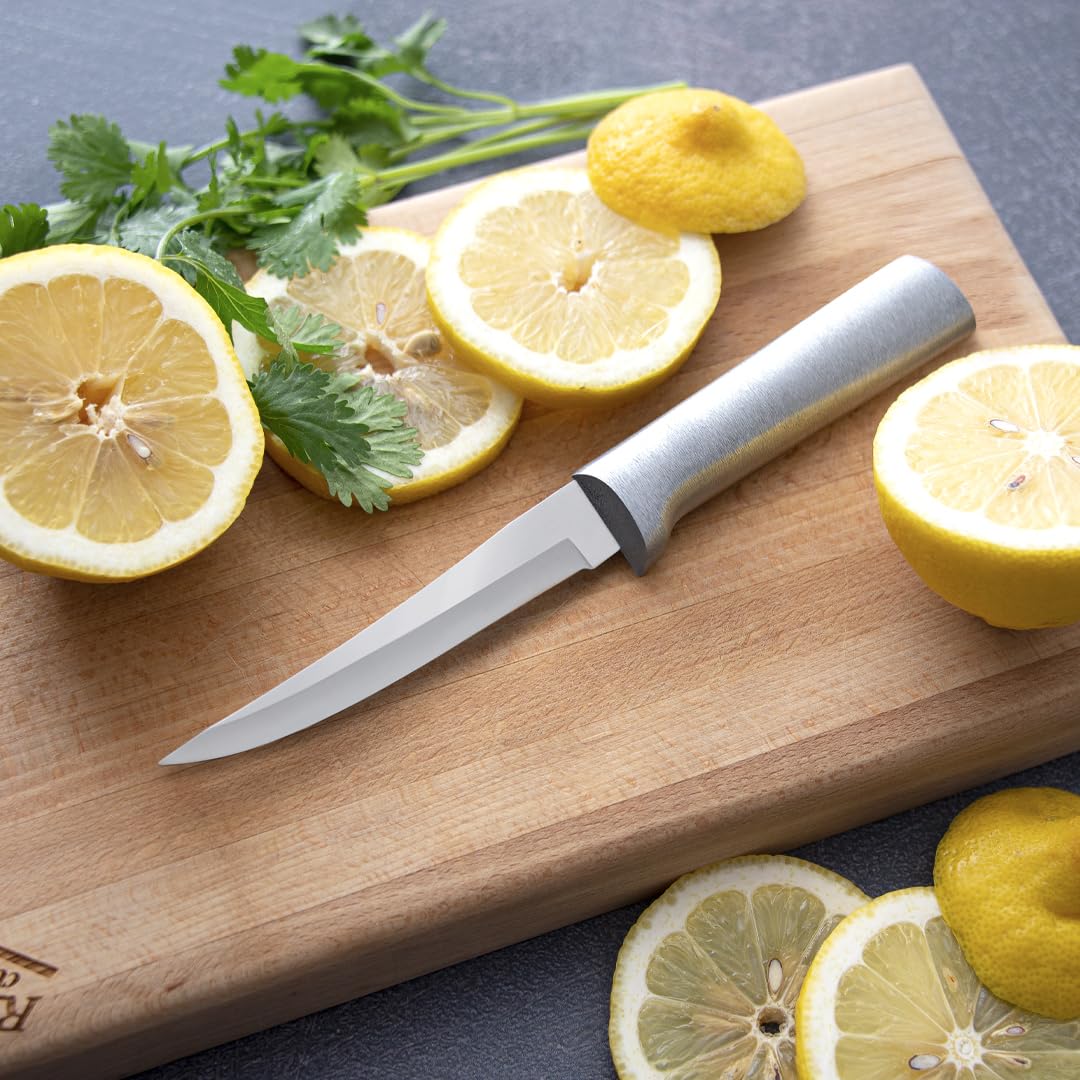 RADA onion and cabbage control for crisp, controlled prep