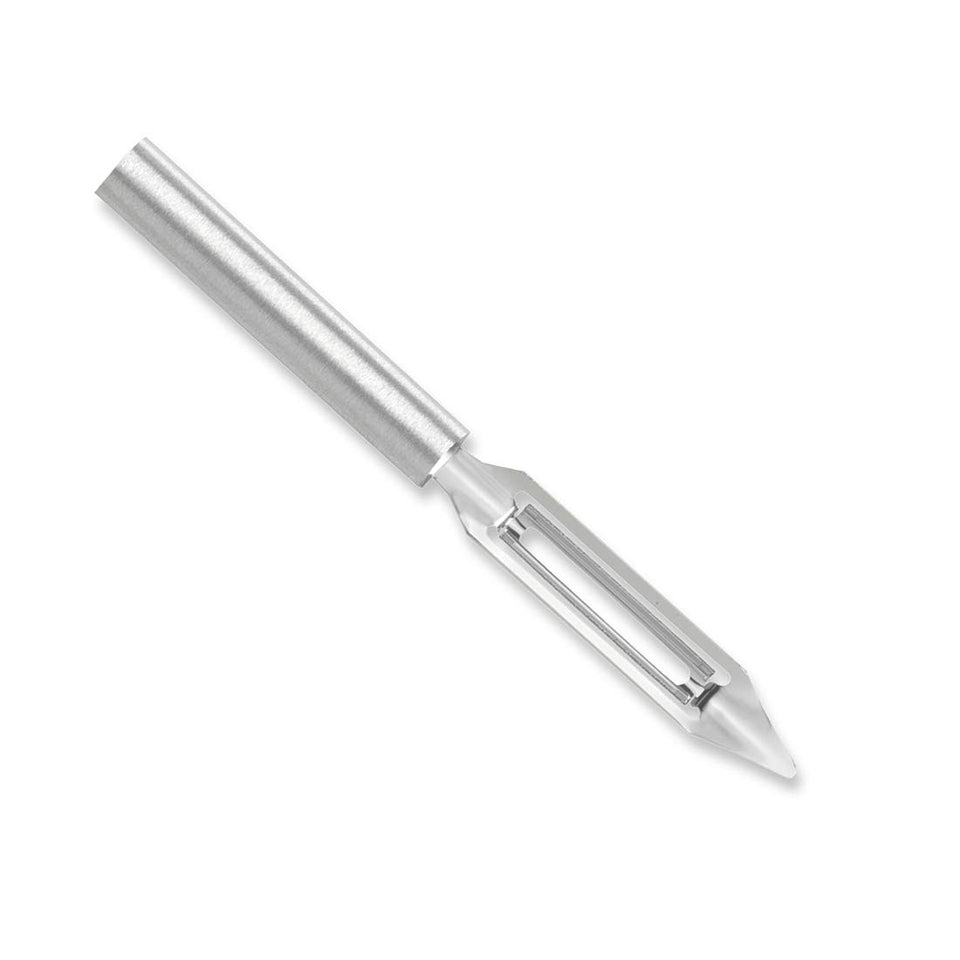 RADA vegetable peeler with dual-edge blade enables smooth peeling of potatoes and carrots.