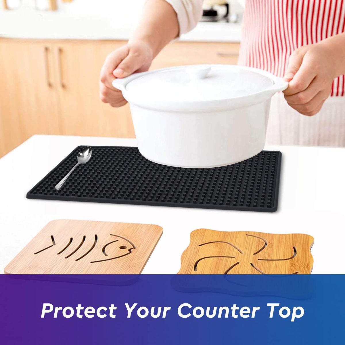 Non-slip surface reduces glass slips during bartending.