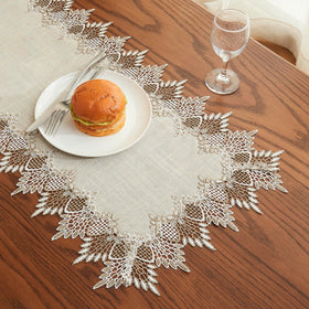 Raedan wedding table decor in neutral tones for timeless elegance