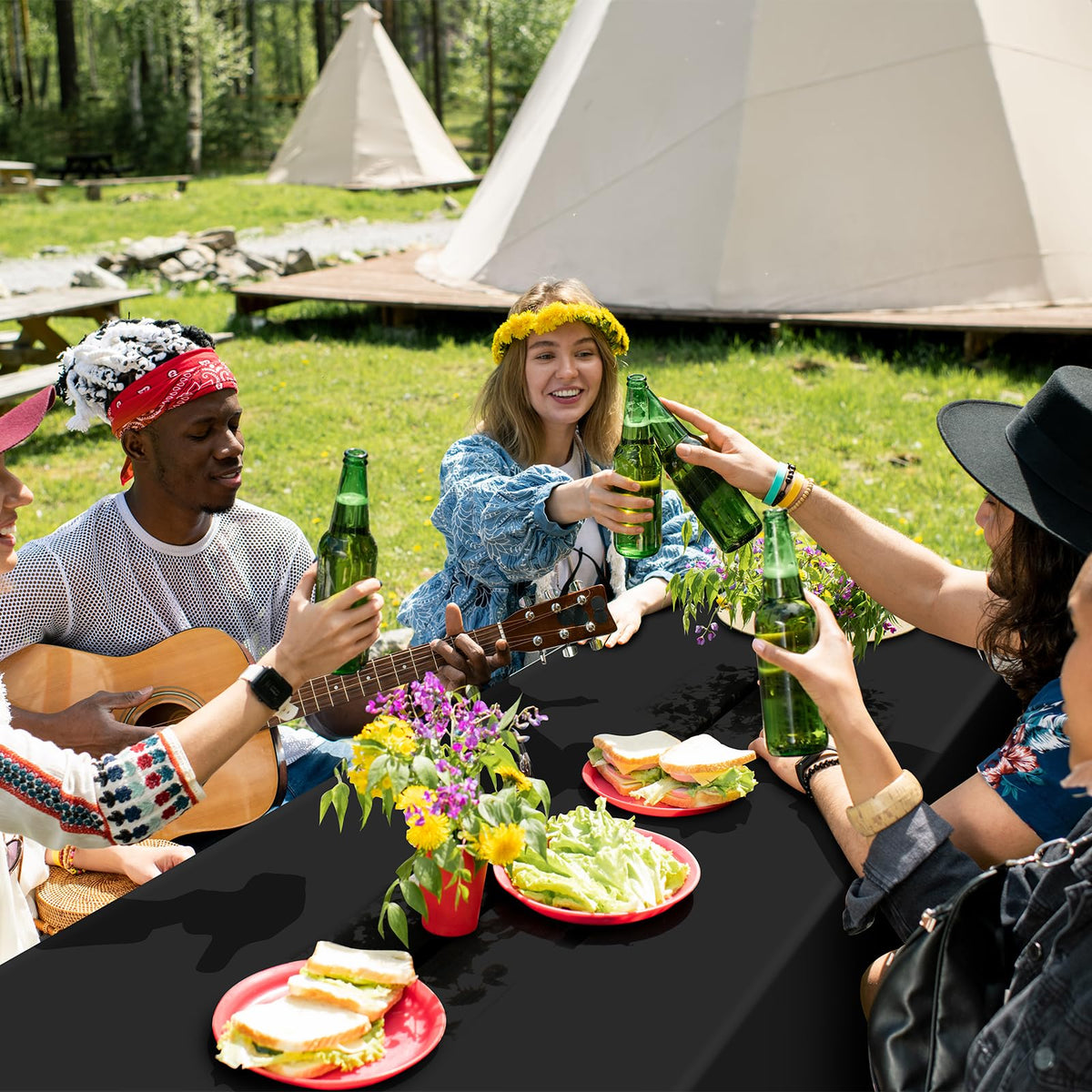 Ragnhild tablecloth-odor-free opening ensures immediate use at events.