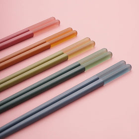 Random Mood square-end chopsticks for precise grip