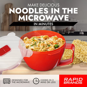 Rapid Soup Mug showing the heat-resistant handle for safe removal.