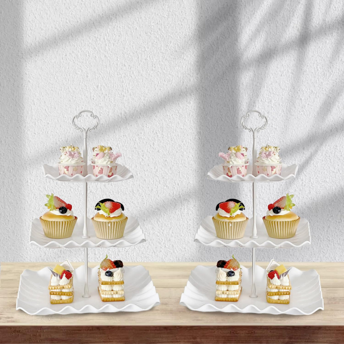 RAUVOLFIA top plate 6.1 inches ideal for cupcakes and small treats