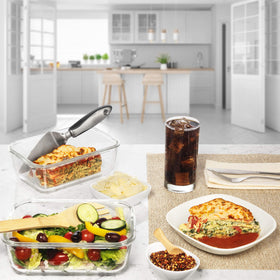 Razab four-piece set ideal for family meals and leftovers.