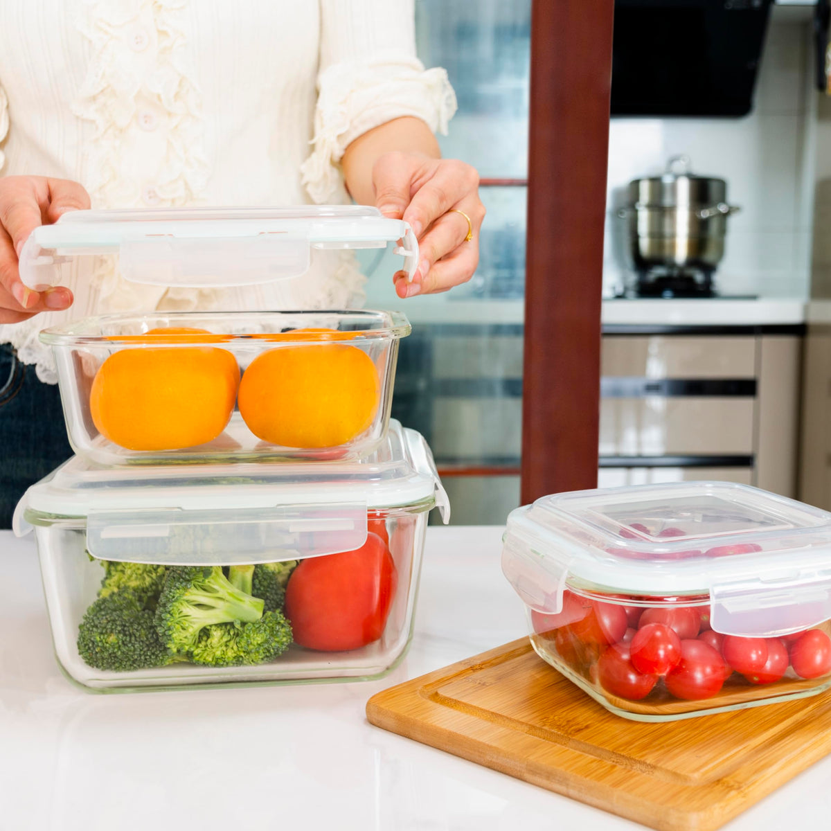 Razab freezer-ready glass containers keep contents sealed.