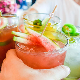 Multi-use appetizer picks suit parties, grills, and drinks
