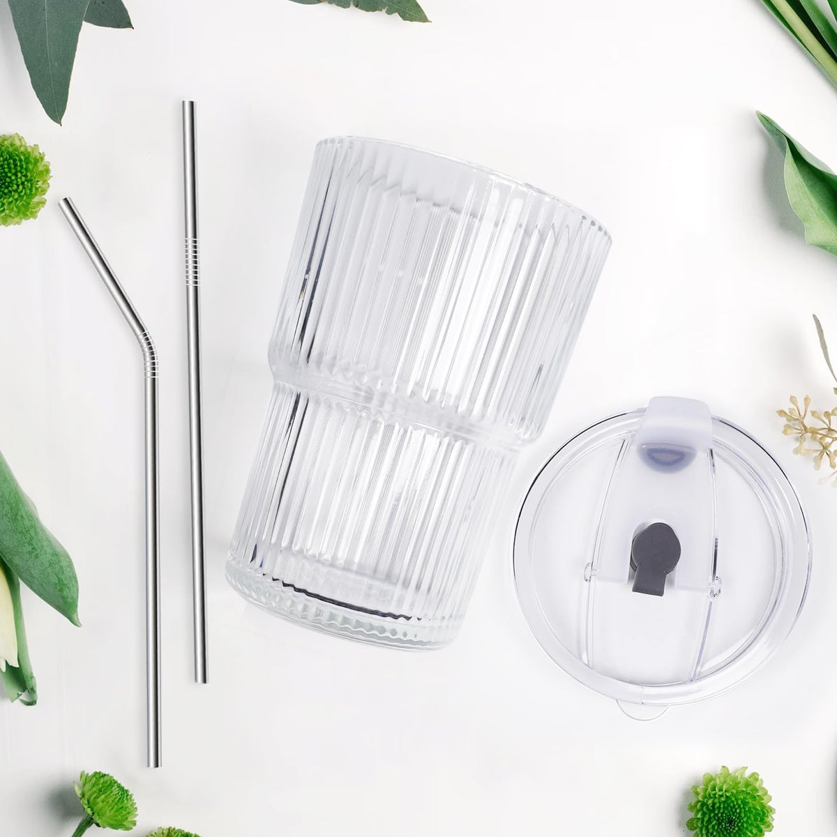 RÉΑLWÁY dishwasher-safe acrylic cups for easy cleanup after gatherings.