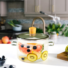 Recceng Glass Simmer Pot dishwasher safe for quick cleaning.