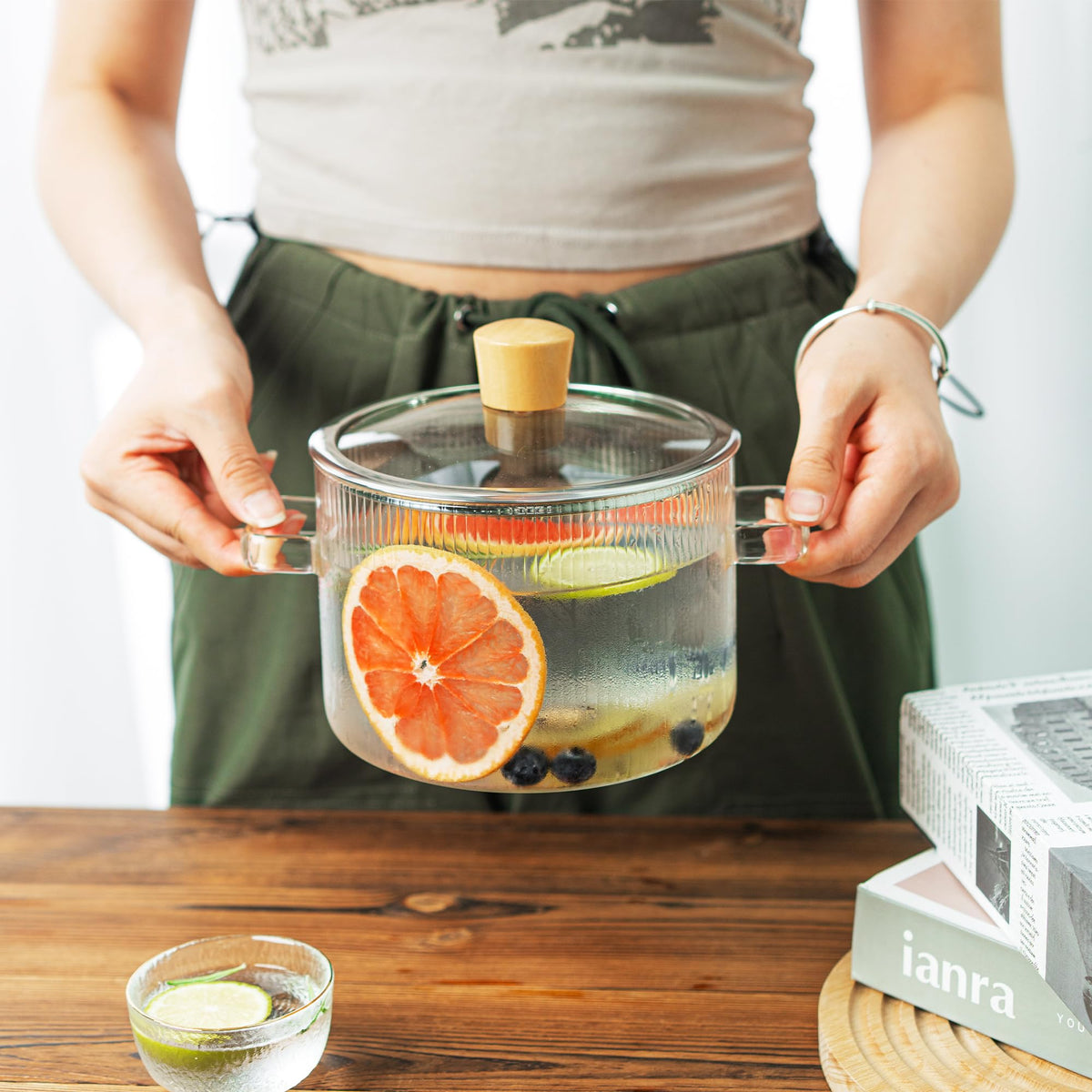 Recceng Glass Simmer Pot cooling after use shows proper handling.