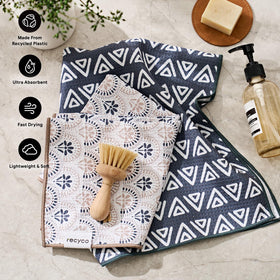 RECYCO quick-dry microfiber towels provide high absorbency for daily cleanup.