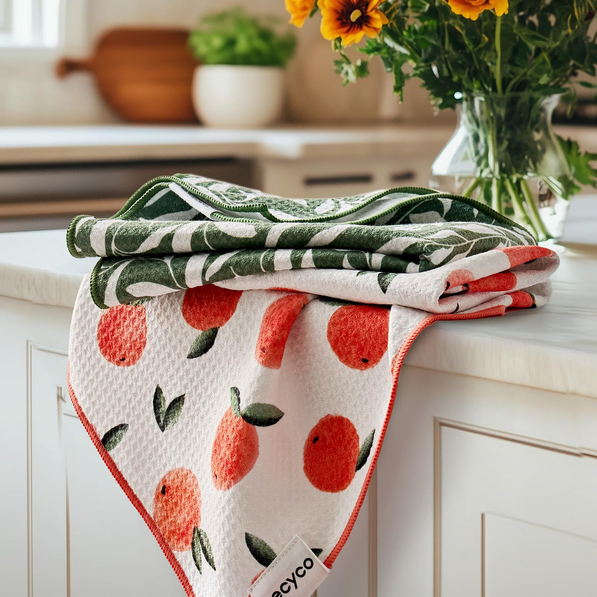 RECYCO Peachy Leaves waffle towel delivers fast absorption for busy kitchens.