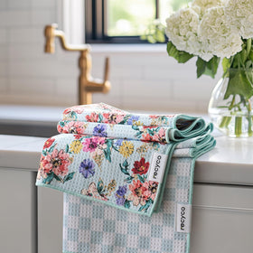 RECYCO waffle kitchen towel set 2 closeup texture highlights soft weave and strong absorption.