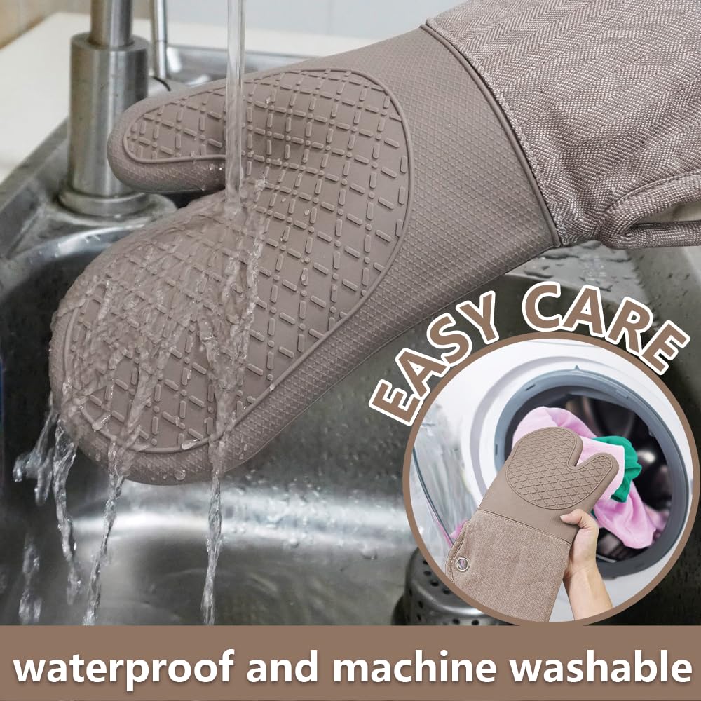 RED LMLDETA heat-safe and cold-protective kitchen gloves.