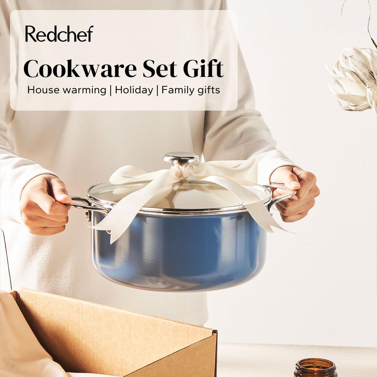 Redchef 9.5-inch glass lid pairs with pans for easy tracking of steam.