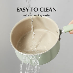 Redchef PFAS-free saucepan in green for all stovetops.