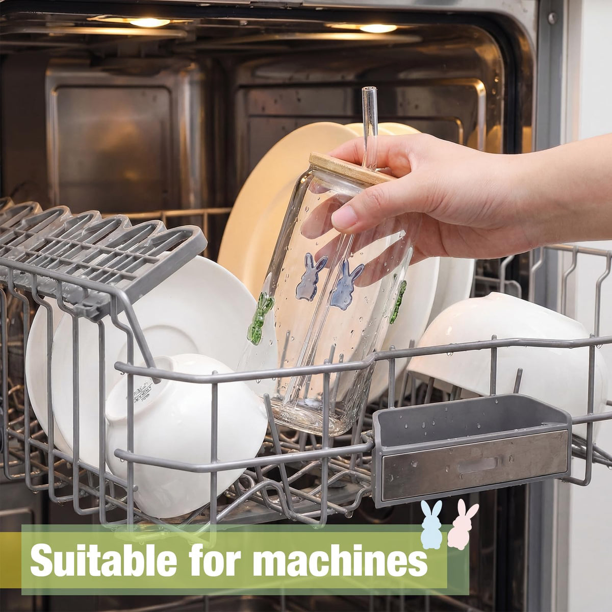 Remerry lids and straws kit helps prevent spills during errands.