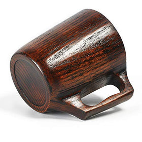 Renawe vintage-look wooden mug for cozy tea or beer.