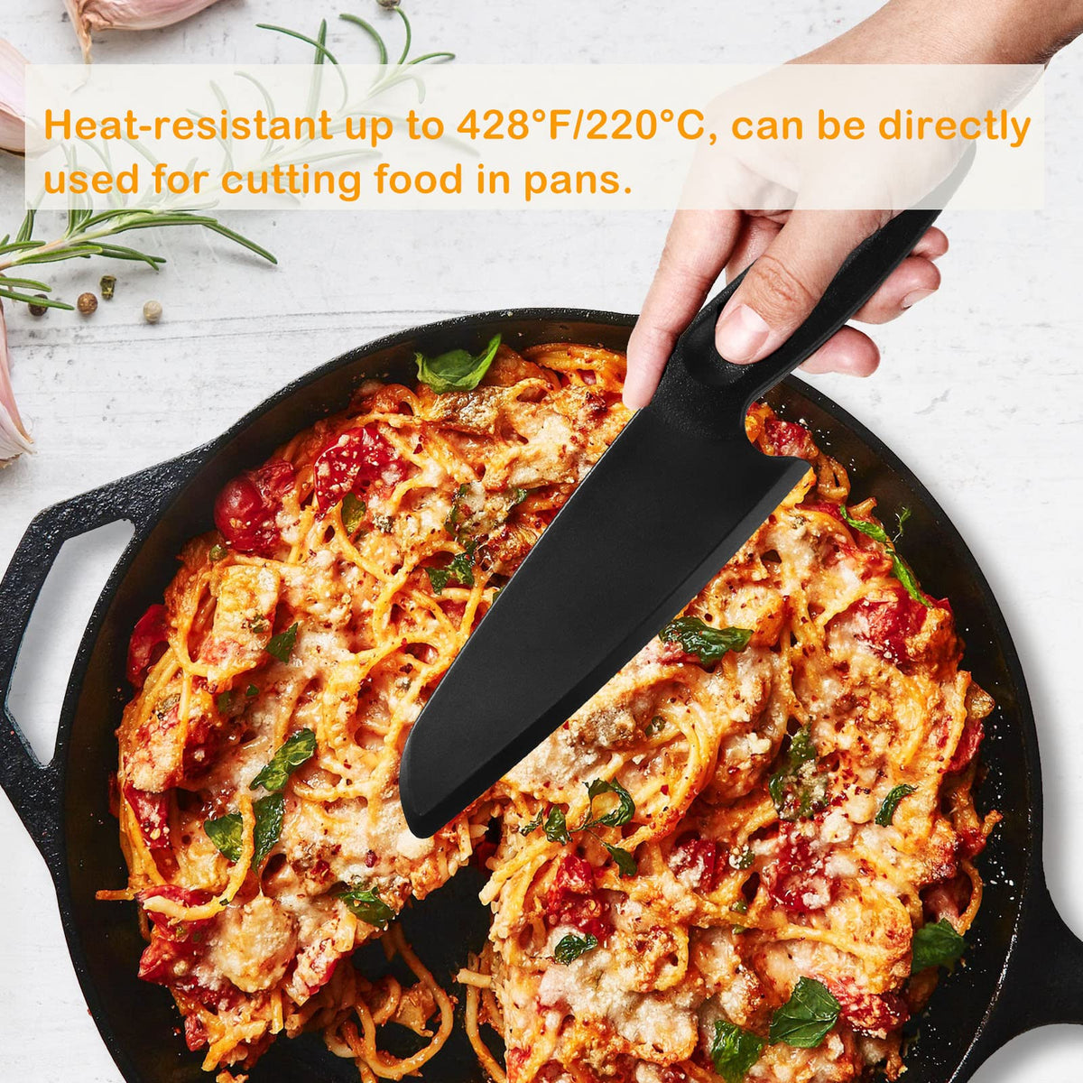 ReneeChef nylon knife protects nonstick pans from scratches during use