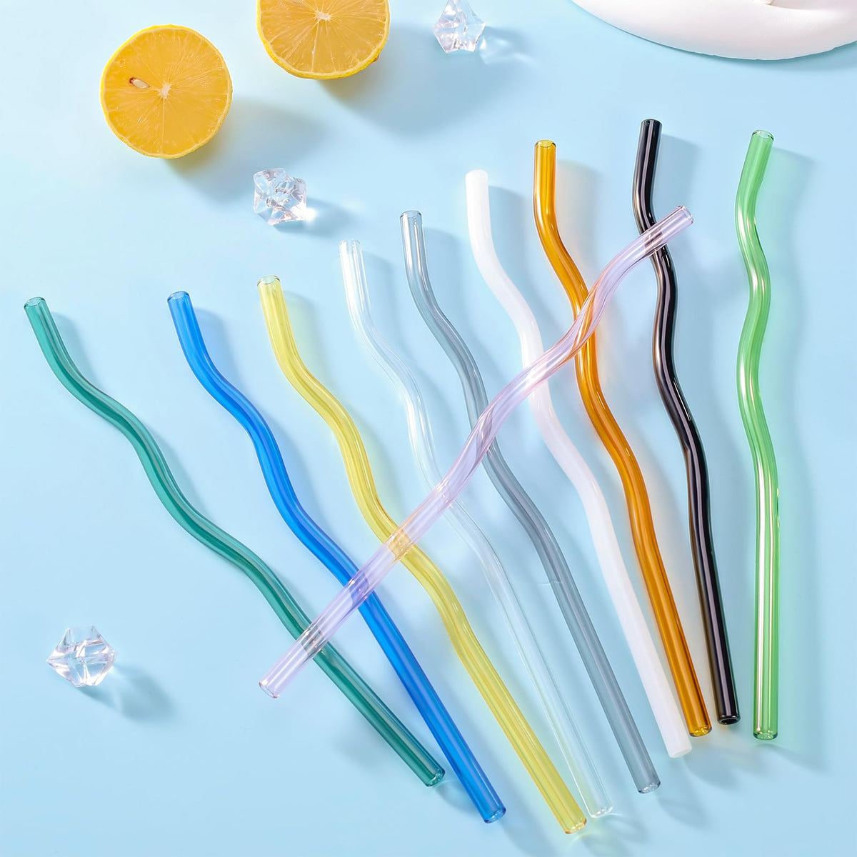 RENYIH shatter-resistant glass straw, durable and tasteless for beverages.