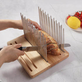 Resbywarm crumb-catching base keeps countertops clean after slicing