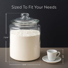 Restaurantware glass storage container with ergonomic knob for easy access.