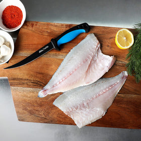 Rhinoreto fillet knife lake-to-plate use on fish