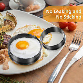 RICHSC-PAN stainless steel crumpet rings built to endure high heat.