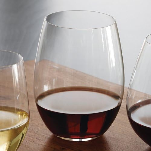 Close-up of Riedel O Wine Tumbler capturing wine color.