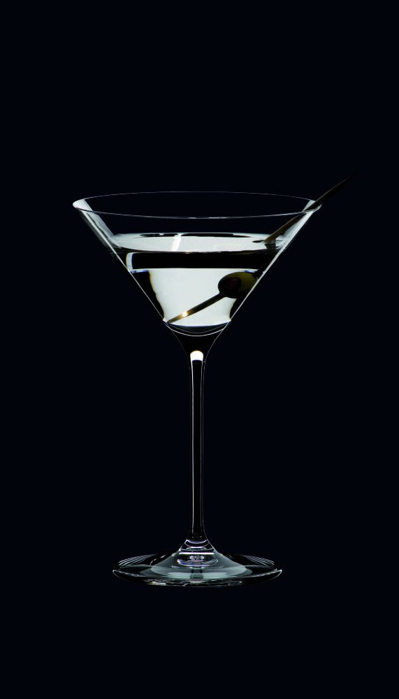 Riedel Vinum XL crystal clarity highlights premium machine-made glass for everyday use.