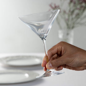 Riedel Vinum XL martini glasses closeup show crystal clarity for cocktails.