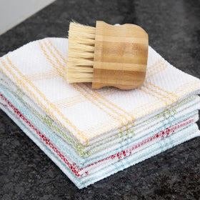 Ritz dish cloths are machine washable for quick and easy care.