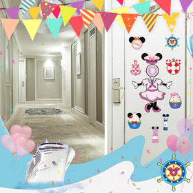 RiVolTa captain-hat mouse magnet adds festive nautical flair to surfaces.