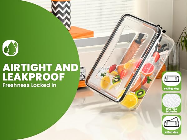 RockBerry airtight lids with locking clips prevent spills and odors.
