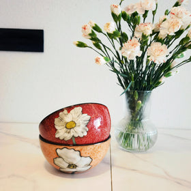 Rockgoldbug family table setting with four colors to match mood