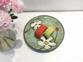 RockGoldBug 8in bread plate with vivid pattern, great for breakfast toast and appetizers.