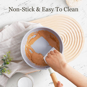 ROCKURWOK PFAS-free coating protects flavor and easy food release with less sticking.