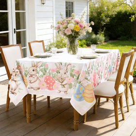 Romanstile buffalo-check plaid design tablecloth for casual tables.