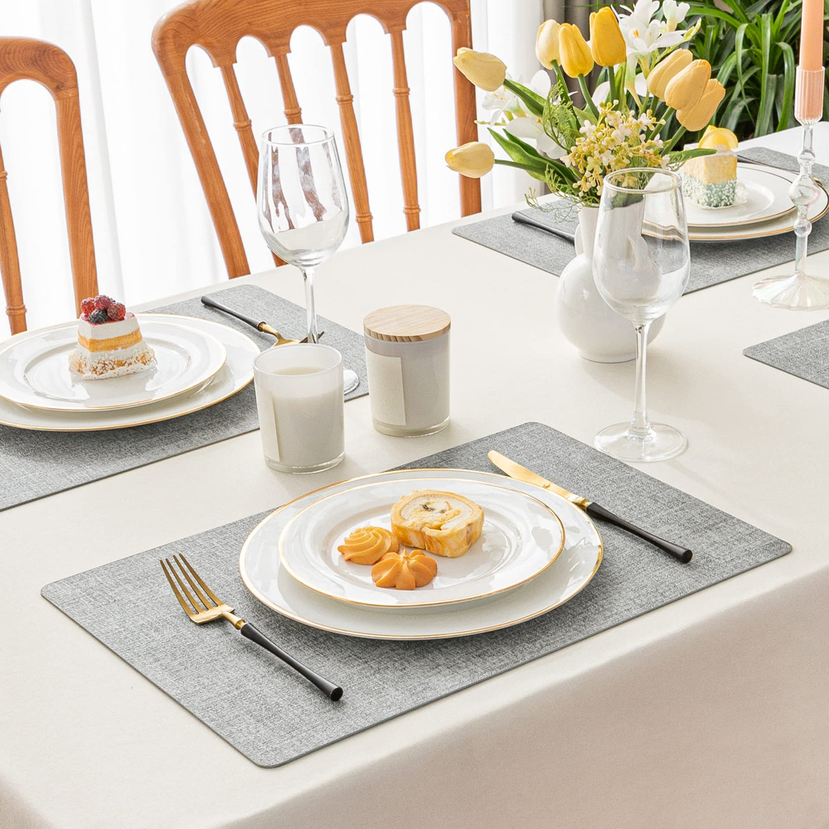 Romanstile placemats highlight waterproof and oil-proof protection for spills.