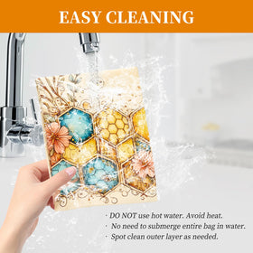 Ronxzas Beeswax Bread Bags easy to clean with cool water and mild soap.