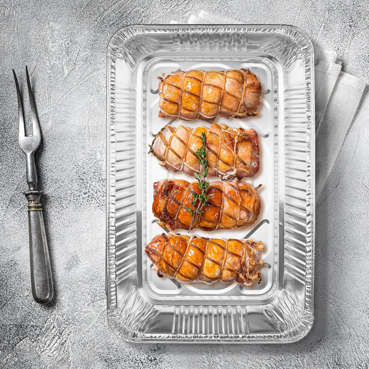 Roponan catering pans ideal for weddings, buffets, and large events.