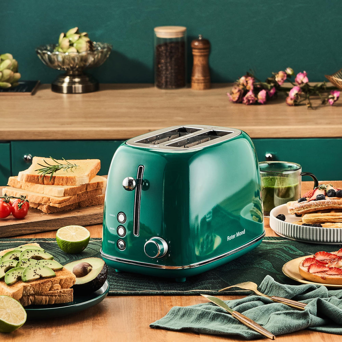 Roter Mond toaster control knob detail highlighting precise shade settings for perfect toast.