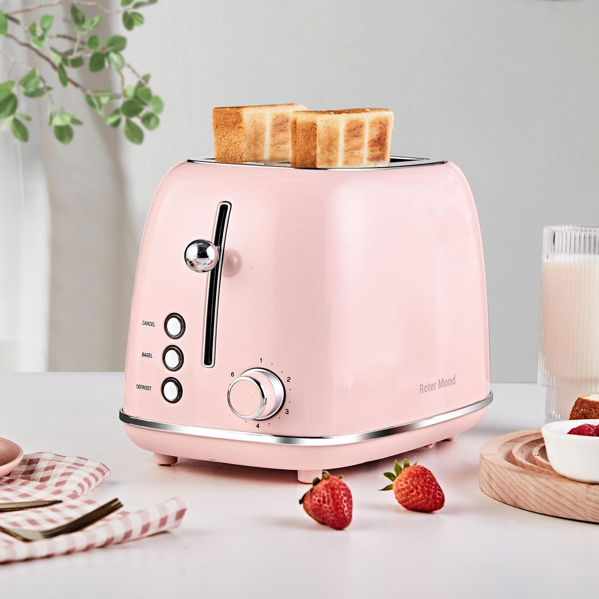 Roter Mond removable crumb tray enables quick cleanup.